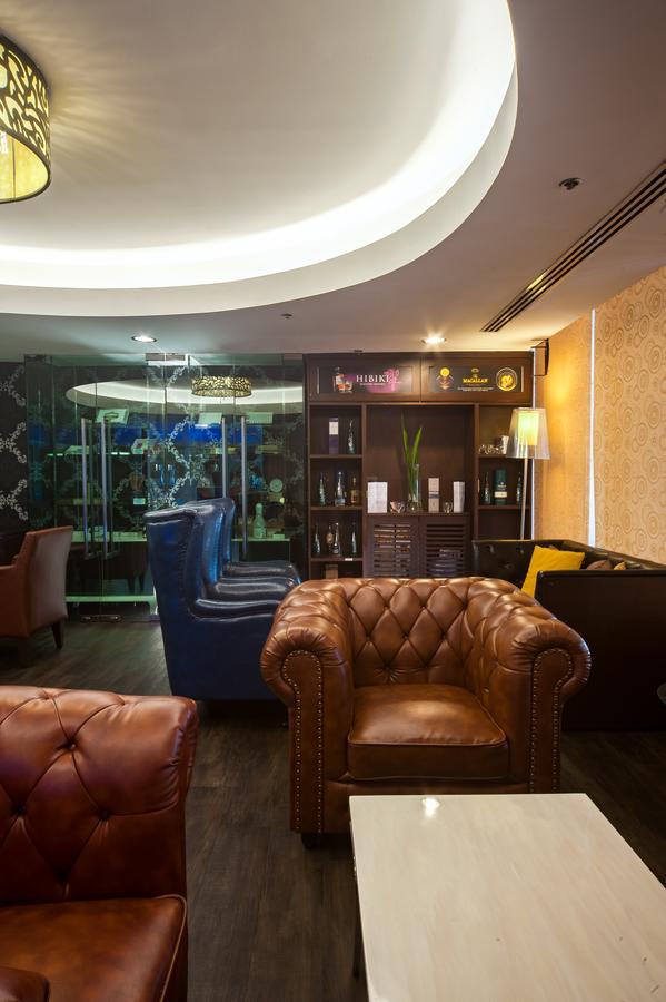 Promenade Hotel Кота-Кинабалу Экстерьер фото